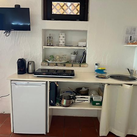 Antico Casale Del Poggio Hotell Capoterra Exteriör bild