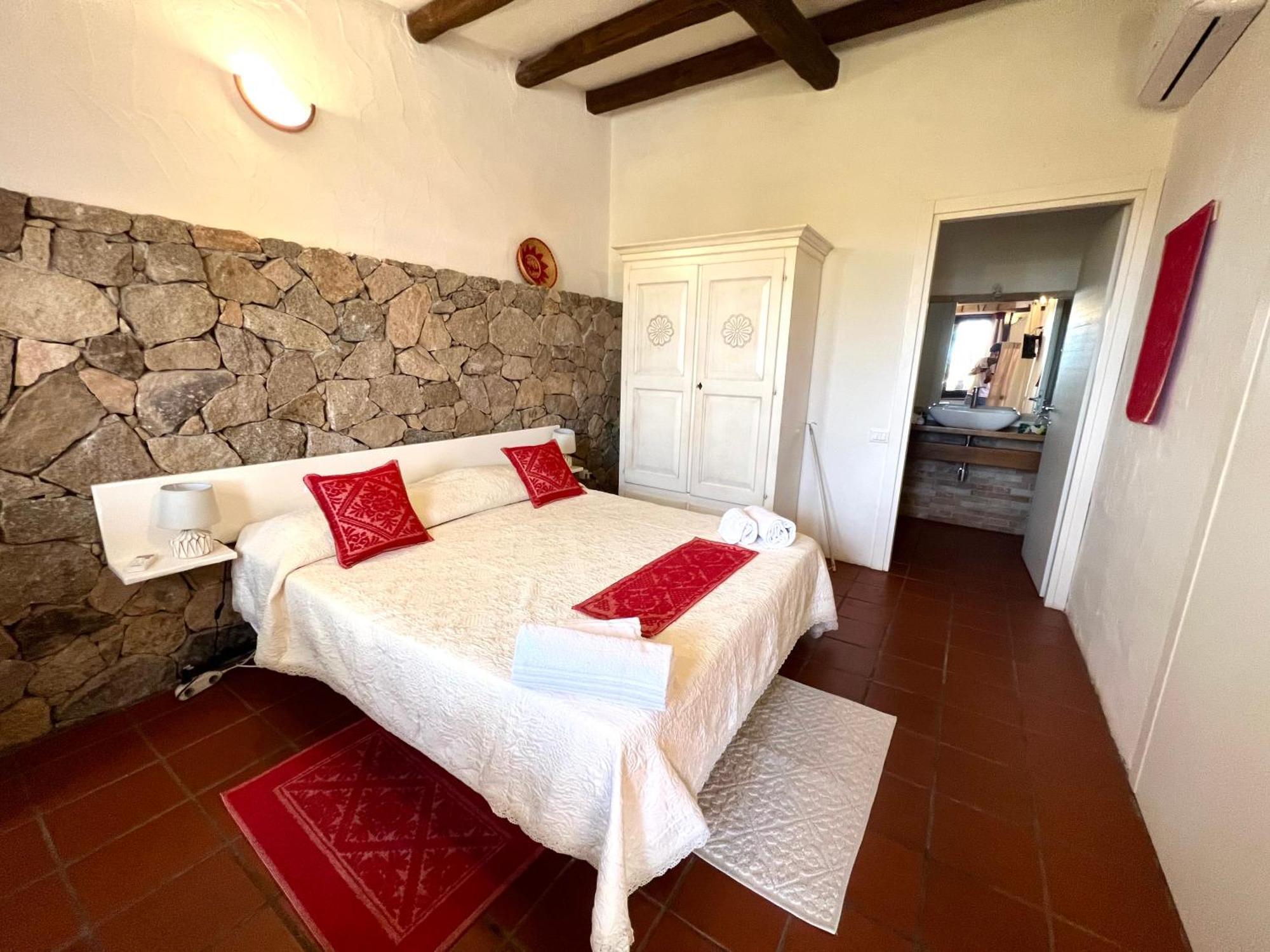 Antico Casale Del Poggio Hotell Capoterra Exteriör bild